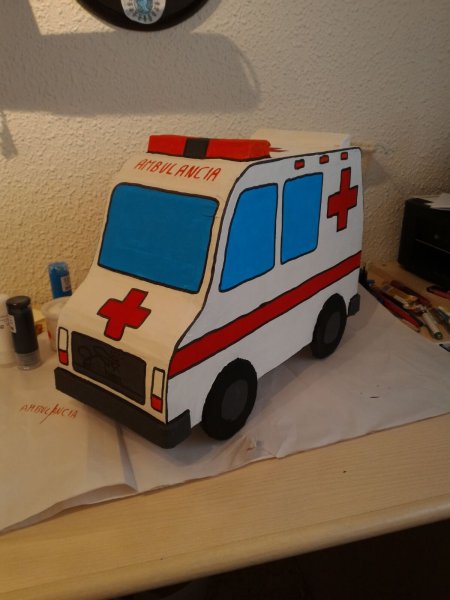 Музыкальная игрушка «Машина скорой помощи», звук, свет, цвет белый