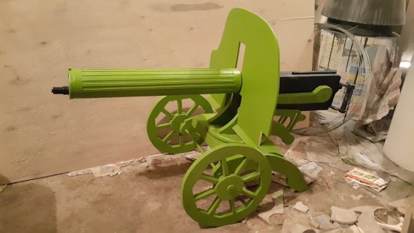 Пулемет Максим из картона