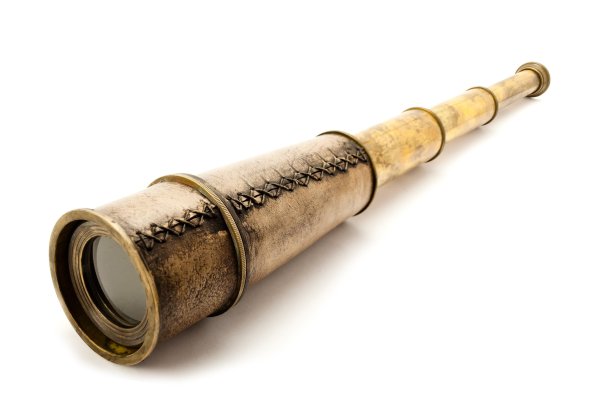Старинная подзорная труба пирата