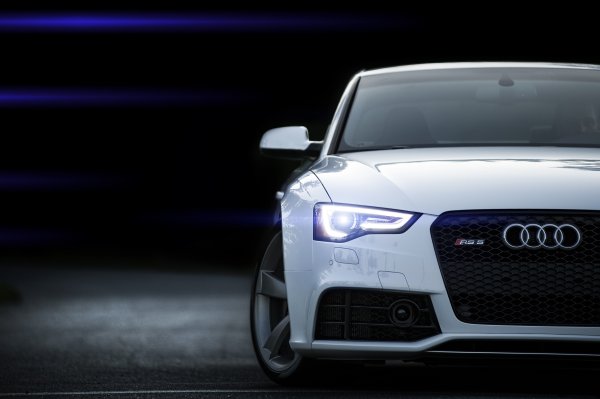 Ауди rs5 белая