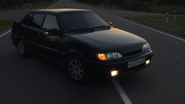 ВАЗ 2115 черная