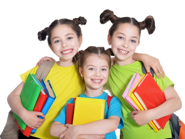 Школьник на белом фоне