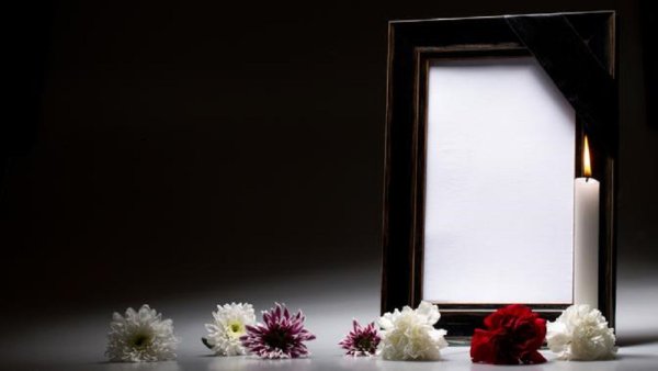 Траурная рамка