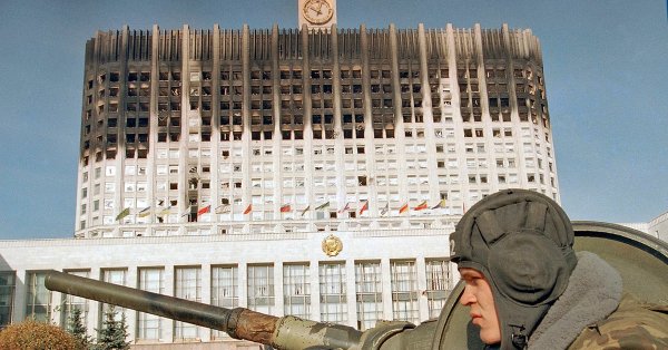 Белый дом 1991 обстрел