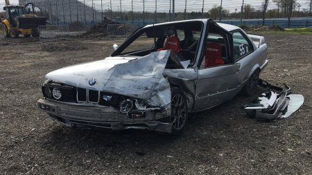 BMW e34 crash