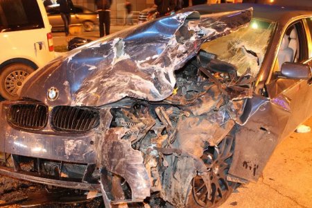 Разбитые автомобили БМВ