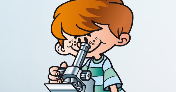 Мальчик с микроскопом