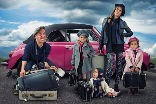 Семья путешествует