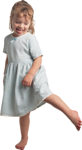 Малыш на белом фоне