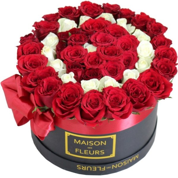 С днём рождения розы в коробке