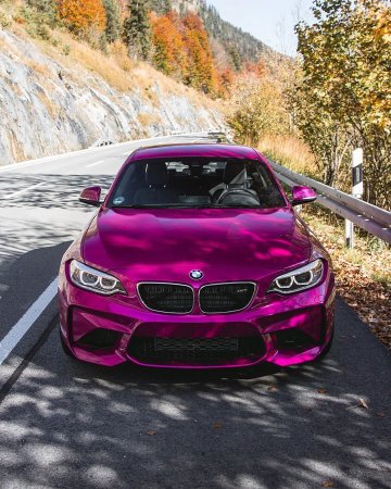 BMW m4 розовая