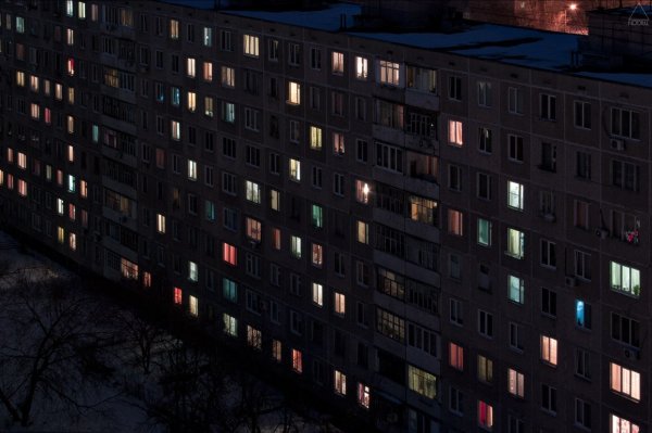 Пятиэтажки ночью