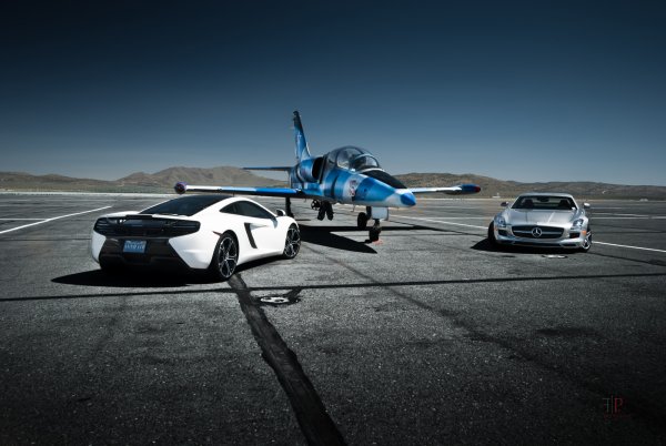 Машина самолет