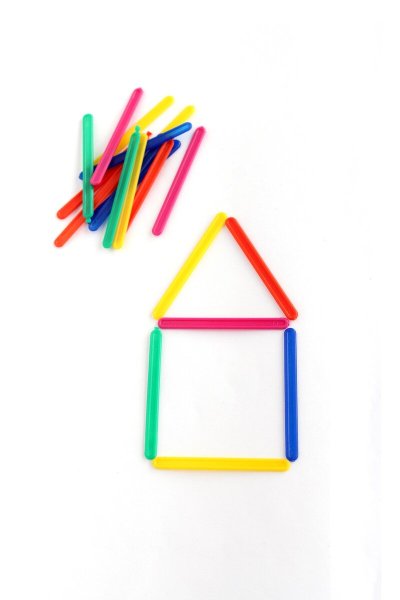 Домик из счетных палочек