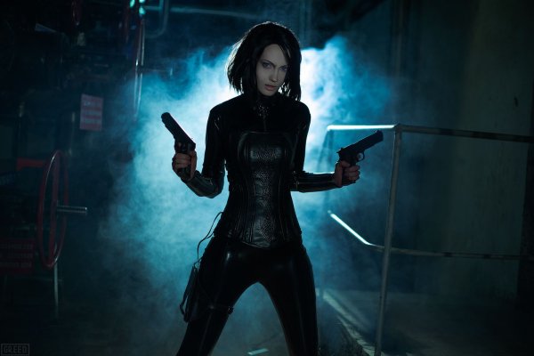 Селин Underworld