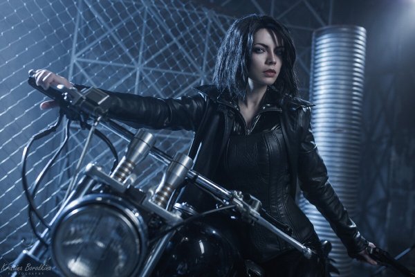 Кейт Бекинсейл другой мир 2016