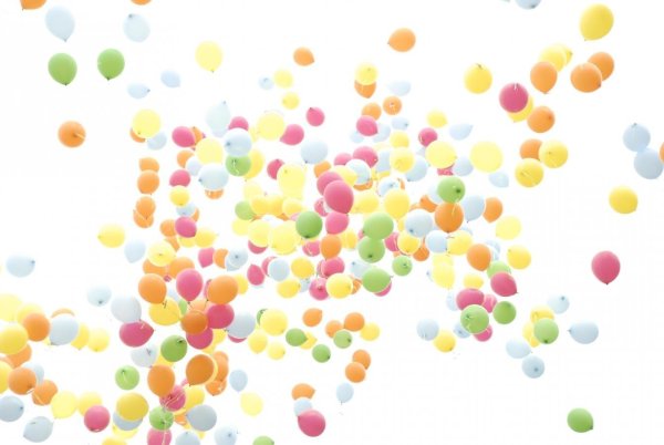 Воздушные шары на прозрачном фоне