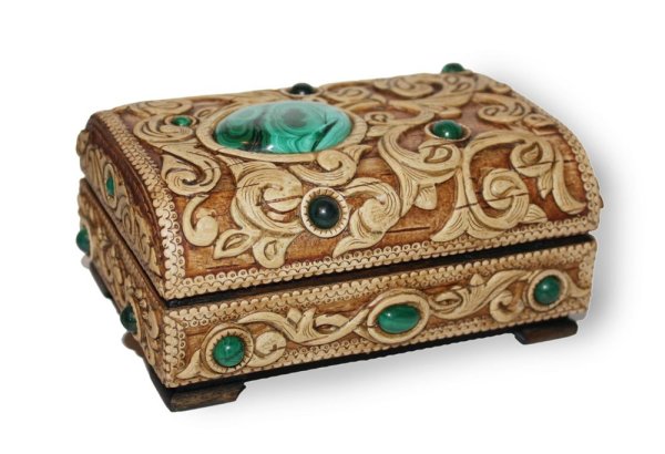 Шкатулка на прозрачном фоне