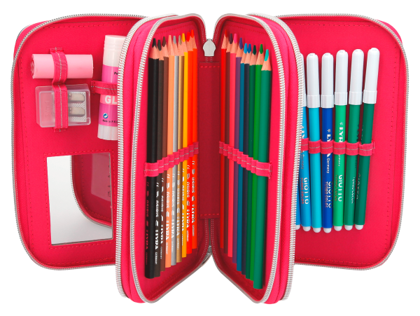 Пенал на прозрачном фоне