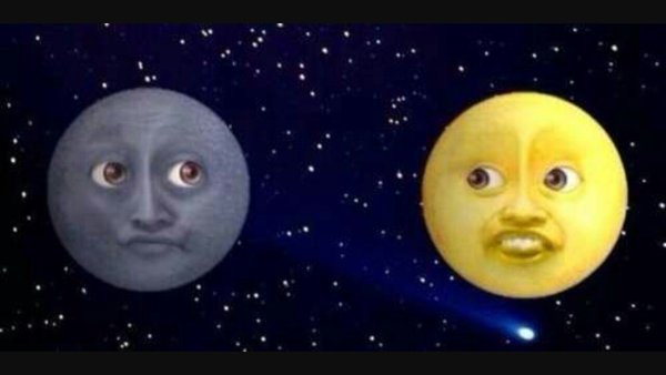 Смайлик черная Луна с лицом