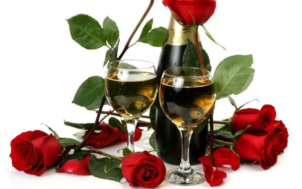 Шампанское на прозрачном фоне с днем рождения