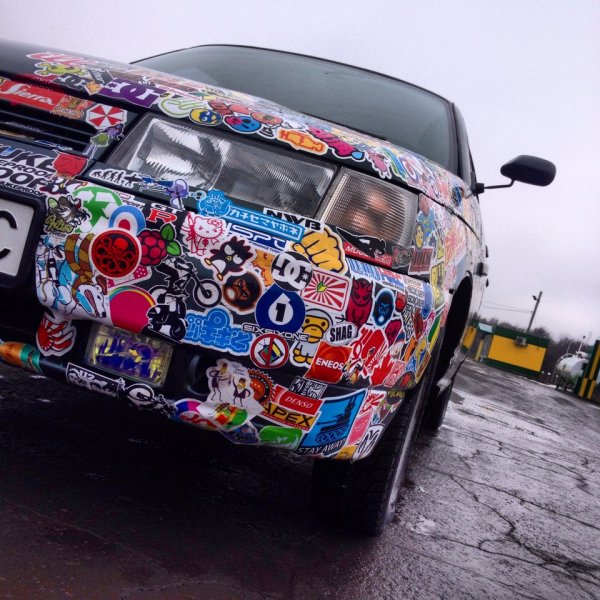 Стикербомбинг ВАЗ 2110