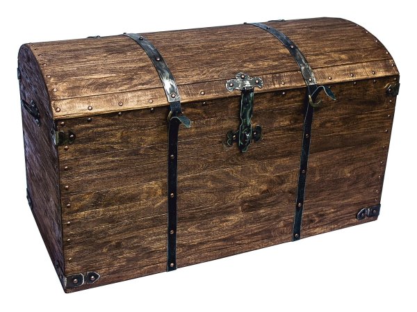 Сундук с одеждой