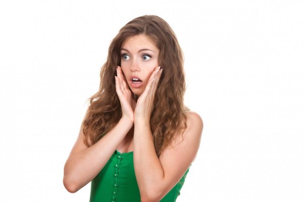 Девушка испуг