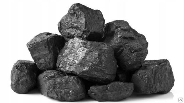 Каменный уголь на белом фоне
