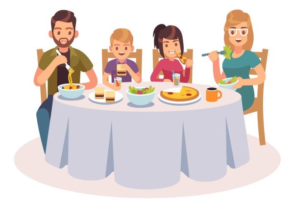 Семья за обеденным столом