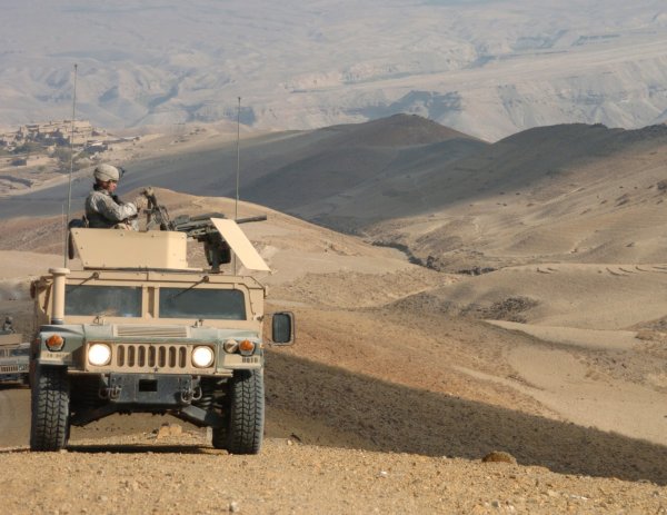 Военный Хаммер Узбекистана