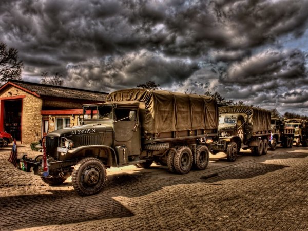 Древние Грузовики