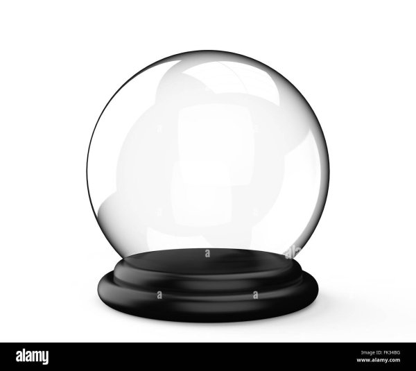 Хрустальный шар на белом фоне