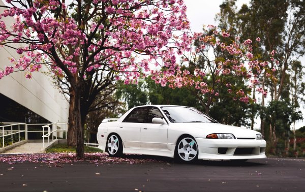 Nissan Skyline r32 Sakura