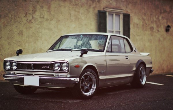 Nissan Skyline 2000 gt-r