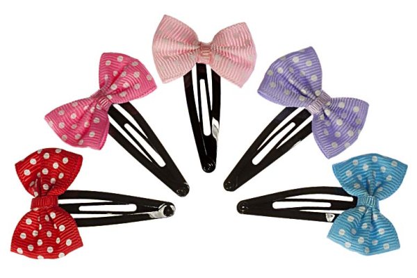 Заколка для волос на белом фоне