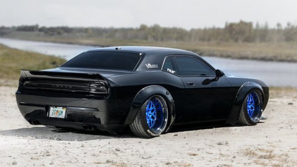 Dodge Challenger обвес