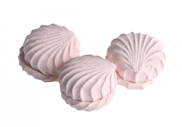 Зефир на белом фоне