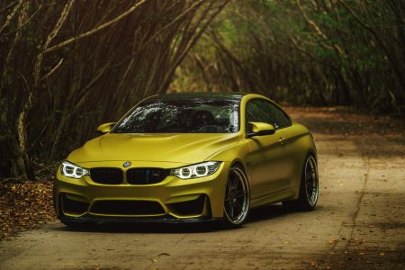 BMW m4 Austin Yellow
