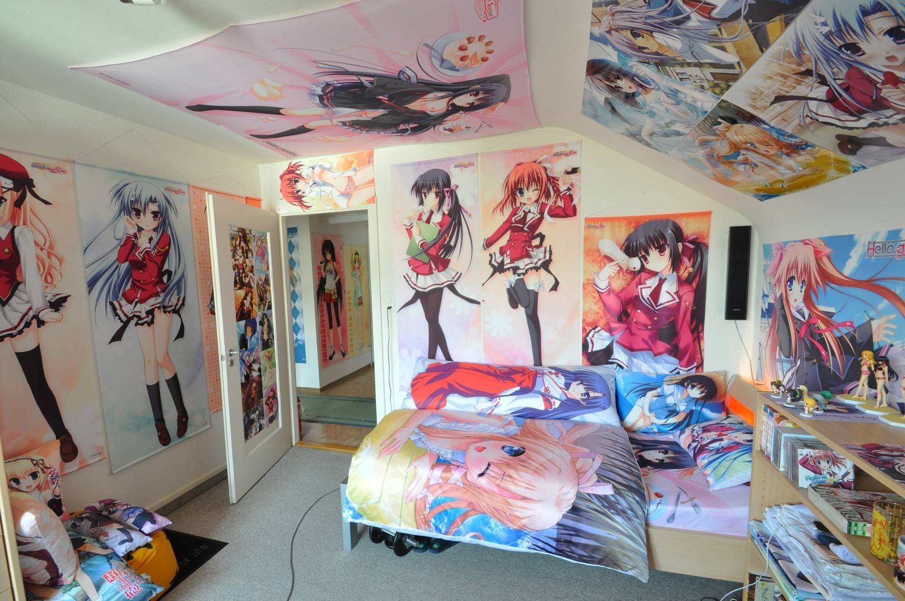Комната для подростка девочки анимешницы Наруто