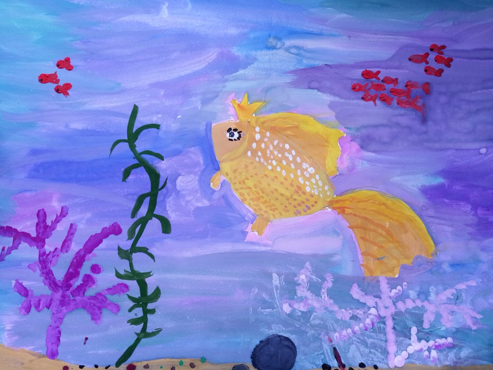 Золотая рыбка подготовительная группа. Рисование Золотая рыбка. Детские рисунки рыб. Рисование рыб золотую. Рисование с детьми Золотая рыбка.
