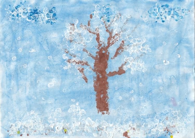 Рисунок 1 снега. Рисование в детском саду зима. Рисование первый снег. Деревья в снегу рисование. Рисование на снегу.
