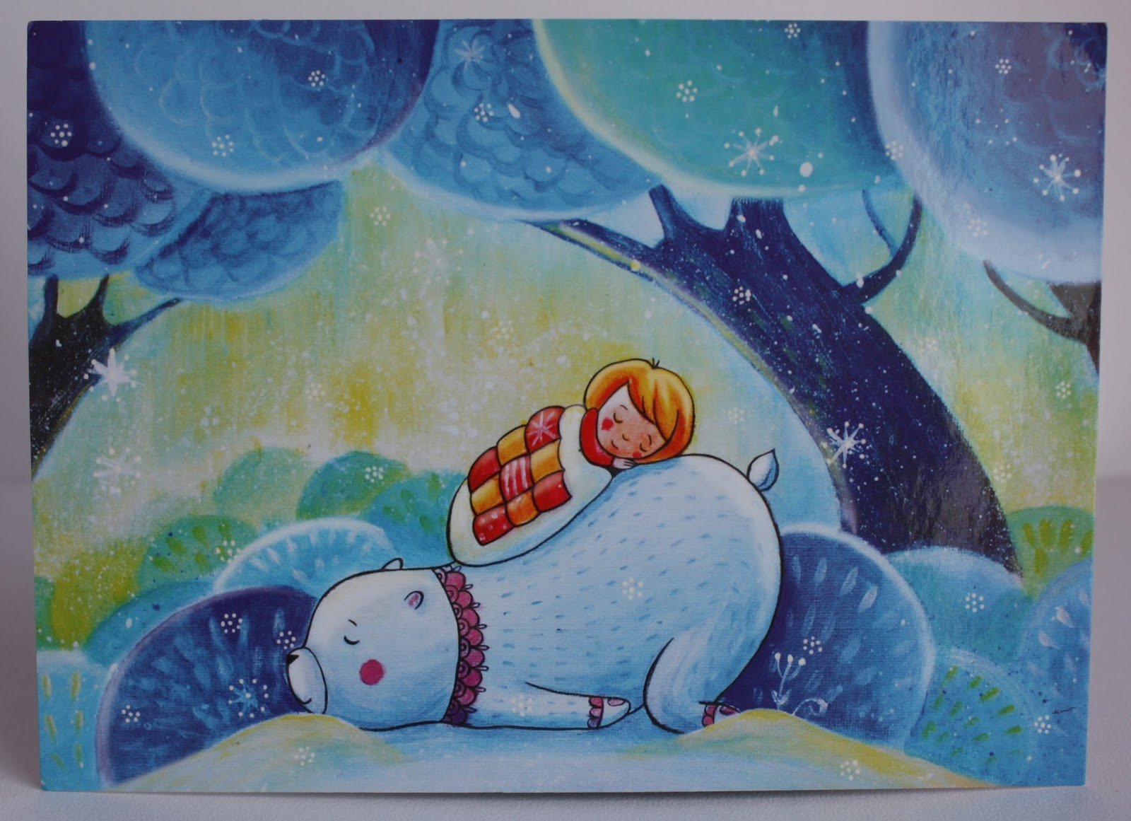 Сплю в новогоднюю ночь. Добрые иллюстрации Ирины Смирновой.