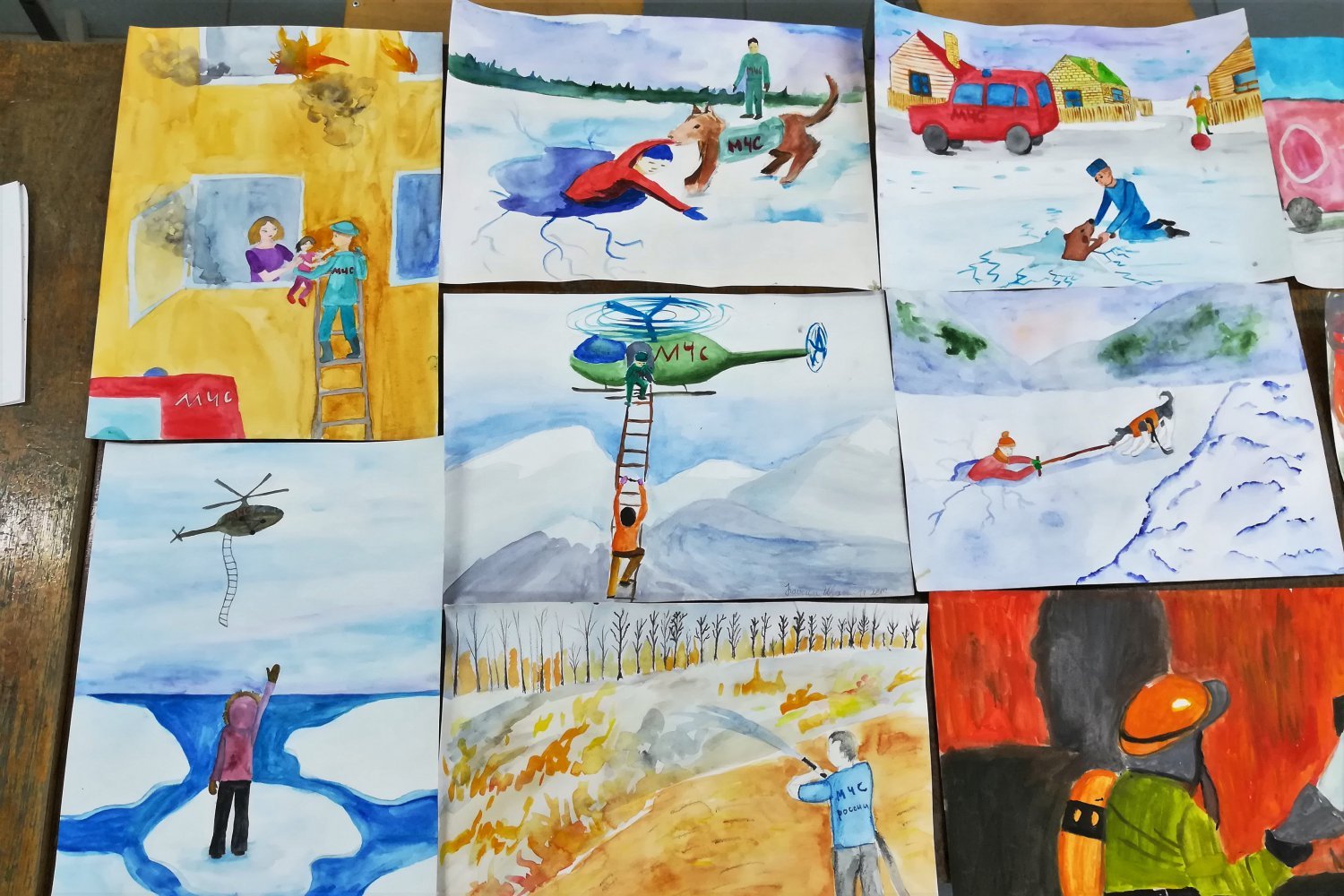 Рисунки ко Дню спасателя МЧС для детей