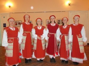 Обход домов на Димитриев день в Карелии рисунки