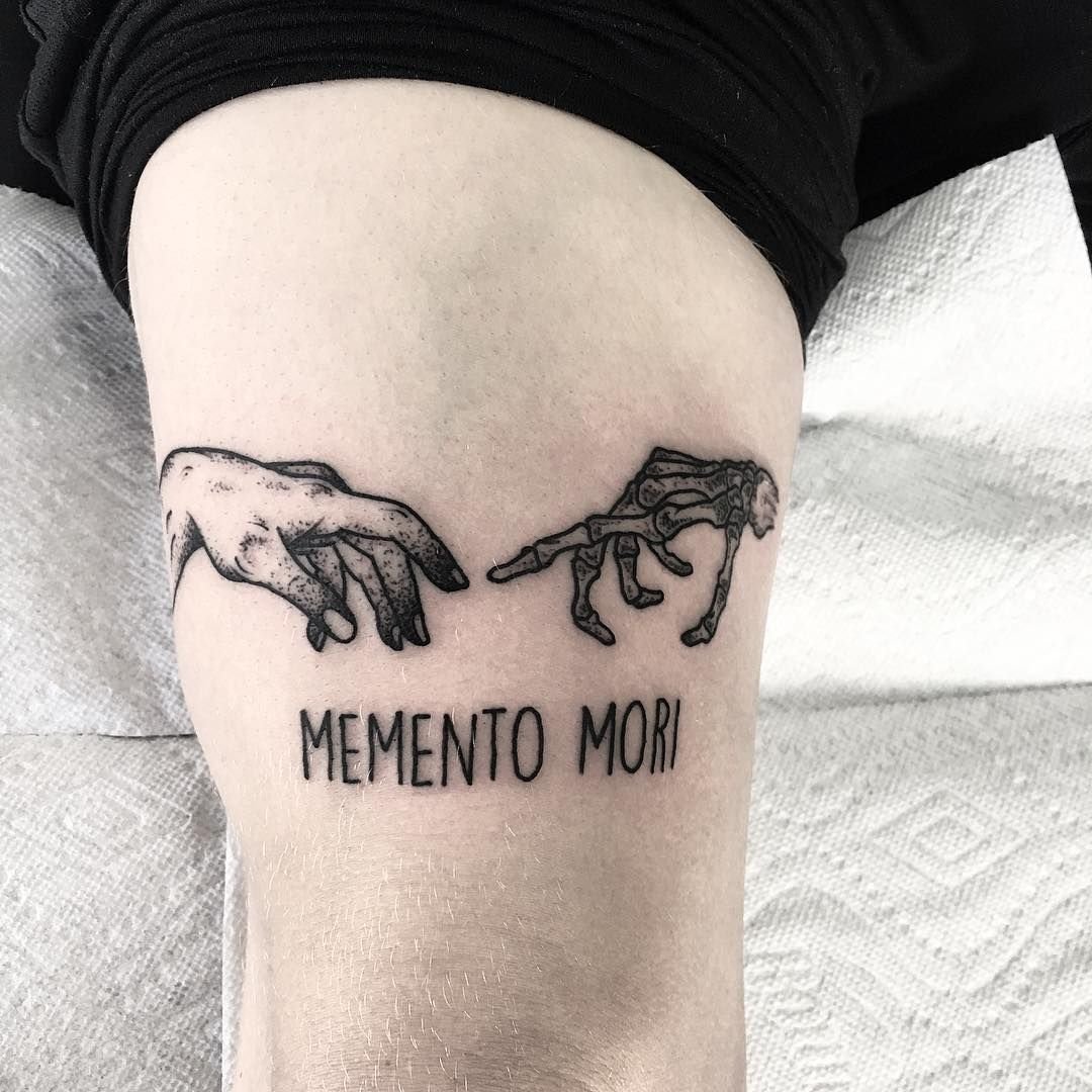 Memento Mori Memento vivere тату