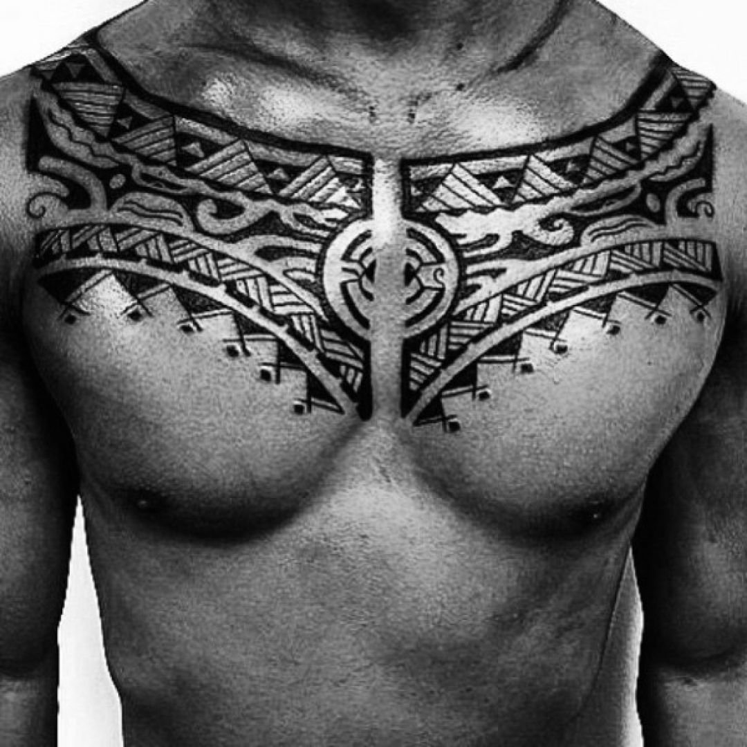 татуировки на плече и груди у мужчин фото 73