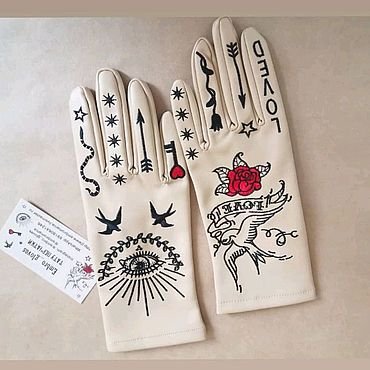 Перчатки с вышивкой прозрачные