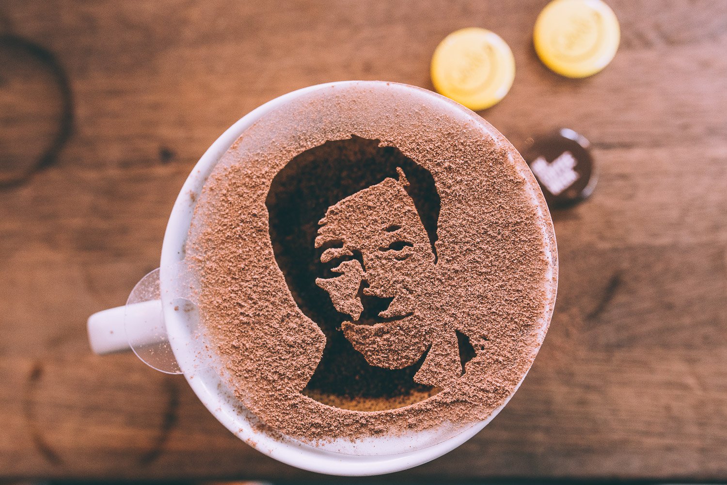 Портрет на кофейной пенке