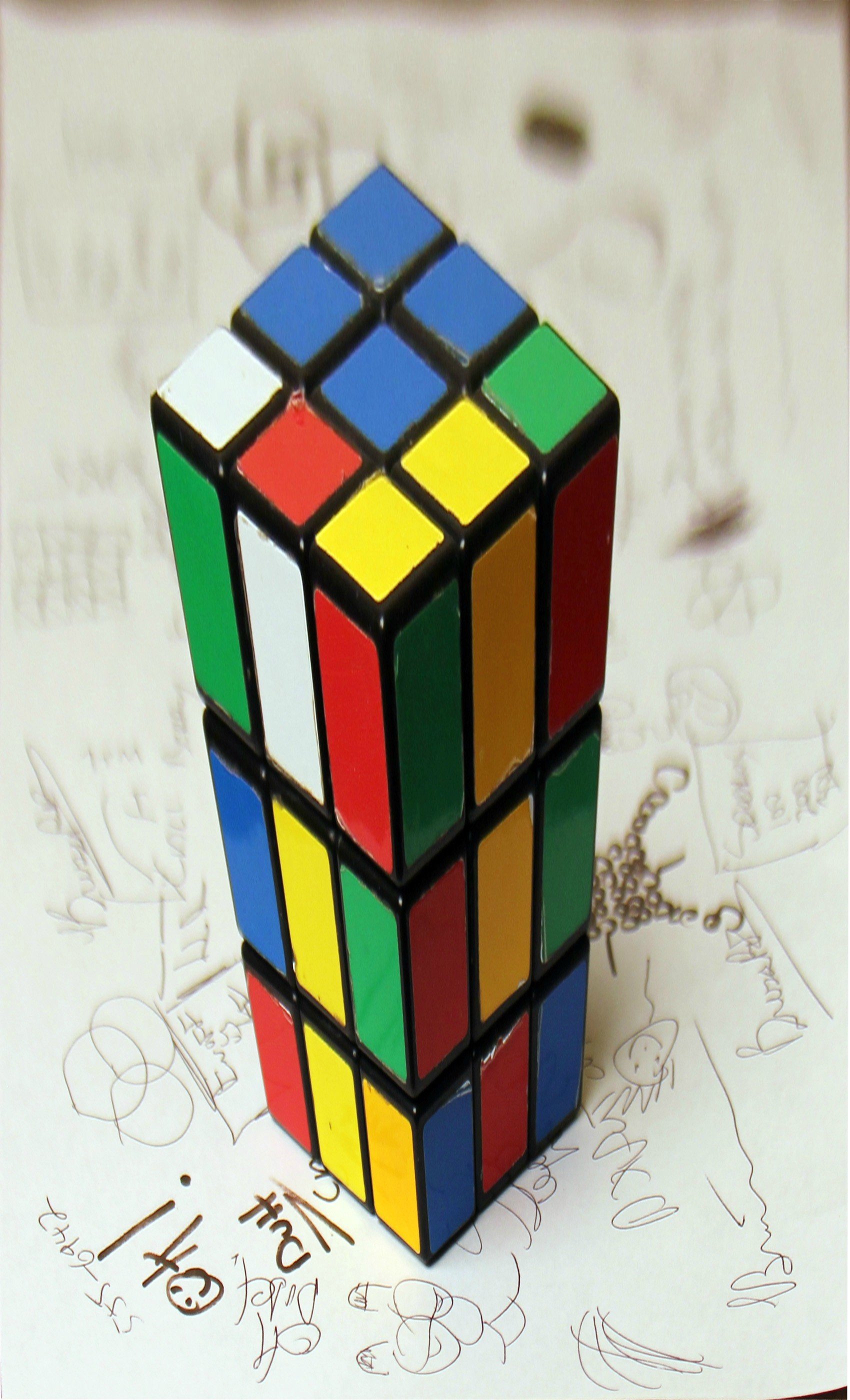 Оптическая иллюзия кубик Рубика